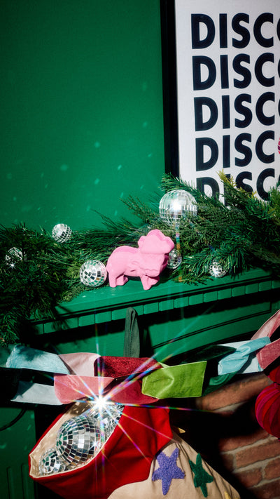 01_dominick_the_donkey_bath_bomb_christmas_2026_27
