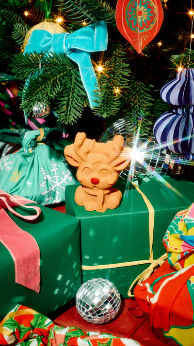 01_reindeer_bath_bomb_christmas_2026_04
