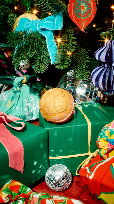 01_yog_nog_bath_bomb_christmas_2026_05