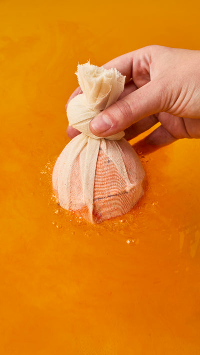 02_bonfire_bath_bomb_hero_2026_ 4__autumn_gourmand_
