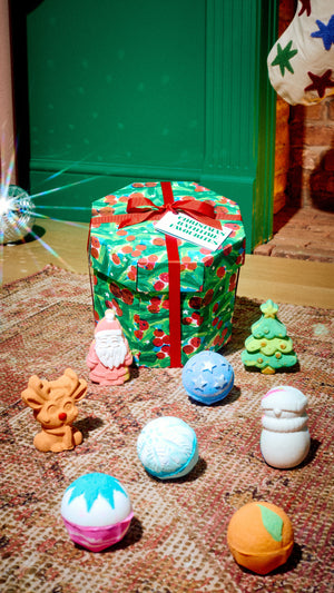 02_christmas_bathtime_favourites_gift_christmas_2026_23