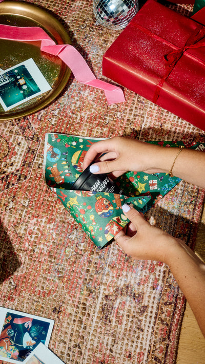 02_festive_frolics_lokta_wrap_christmas_2026_196