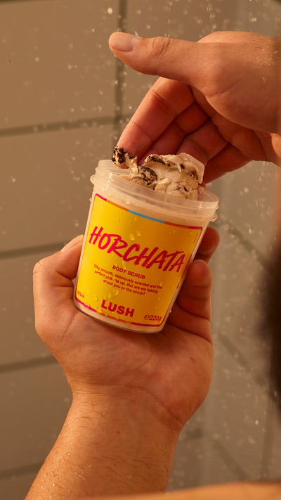 02_horchata_body_scrub_dia_de_muertos_hero_2026 18
