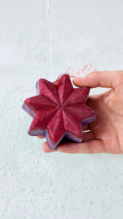 02_ruby_comet_bubble_bar_hero_bath_art_christmas_2026