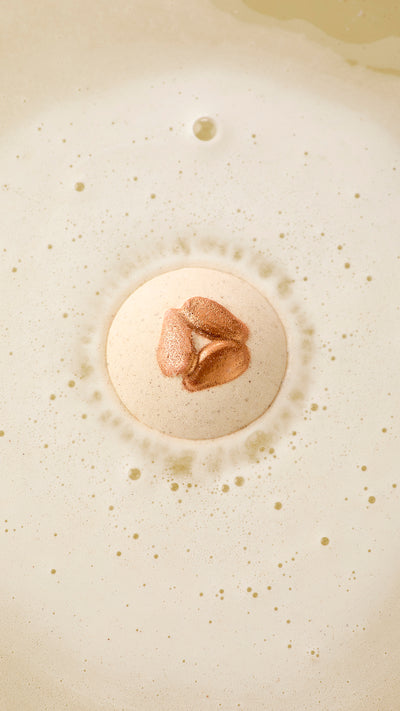 02_super_milk_bath_bomb_wbbd_hero_2026_9
