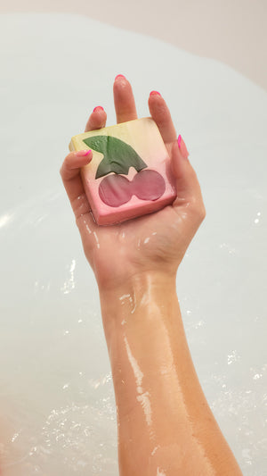 03_cherry_on_top_soap_lush_2026_06