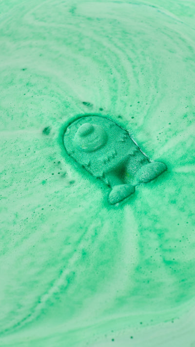 03_monster_scare_bear_bath_bomb_hero_2026_ 7_halloween_