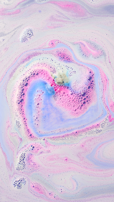 03_silent_night_bath_bomb_hero_bath_art_christmas_2026 5