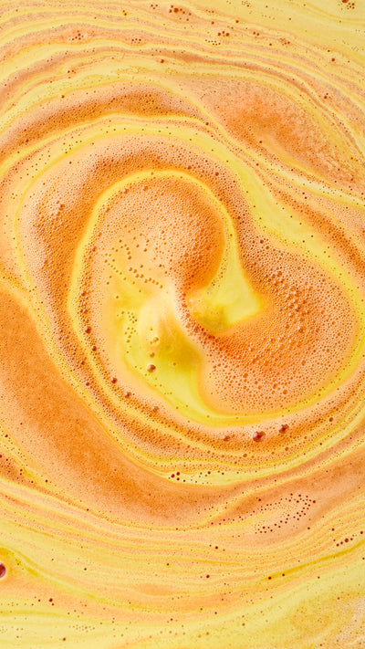 03_sweet_as_honey_bath_bomb_wbbd_hero_2026_20