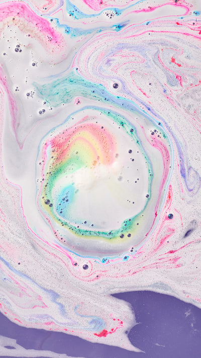 04__snowman_dreaming_bath_bomb_hero_christmas_2025_123