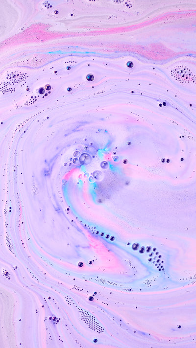 04_sugar_plum_fairy_bath_bomb_hero_bath_art_christmas_2026 13