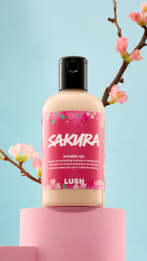 1_sakura_shower_gel_white_day_portrait_2026_05 (1)