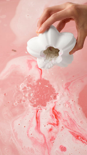 3_blooming_cherry_blossoms_bath_bomb_white_day_hero_2026_233