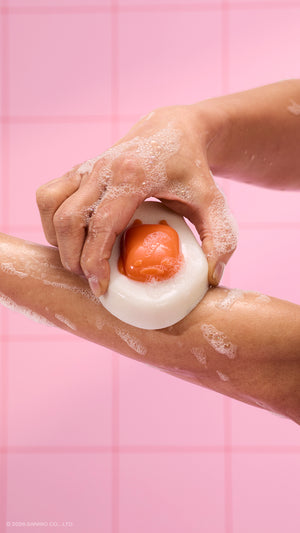 4_gudetama_gummy_lush_x_hello_kitty_model_hero_2026  19