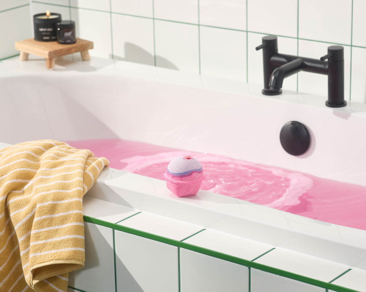 BOUTIQUE LUSH - LUSH (Switzerland) AG