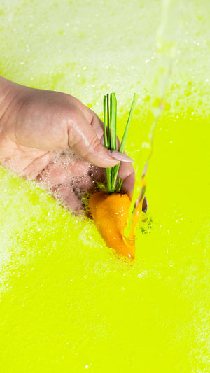 baby-rainbow-carrot---yellow-reusable-bubble-bar-