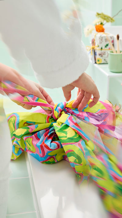 flourish-in-colour-knot-wrap-