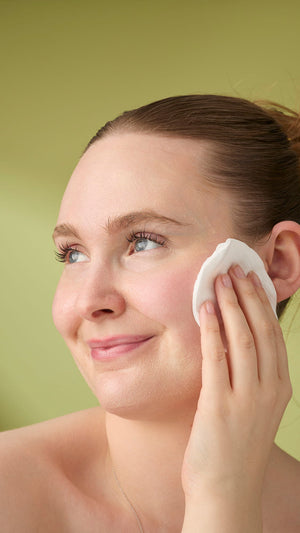 honey,-beeswax-&-almond-oil-cleanser-reiniger