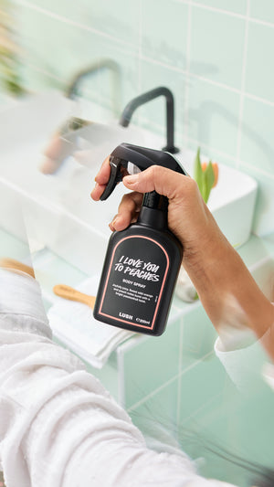 i-love-you-to-peaches-body-spray-body-sprays