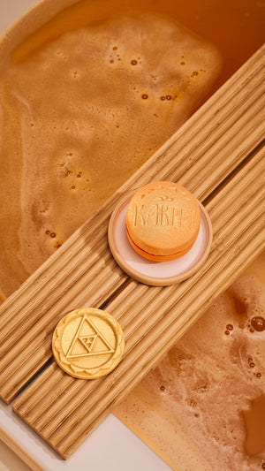 karma-bath-bomb-badebomben