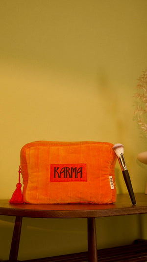 karma-pouch-make-up