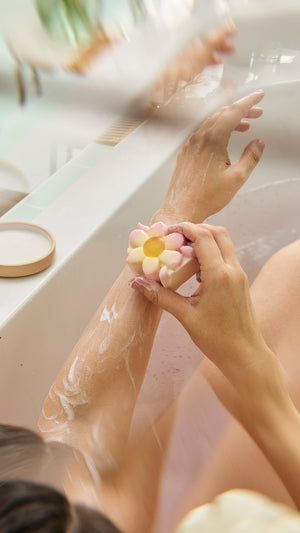 making-daisy-chains-soap-seifen