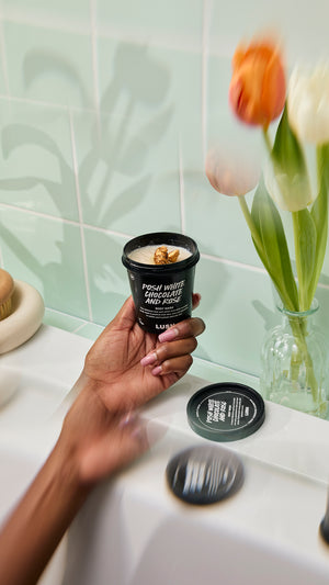 posh-white-chocolate-&-rose-body-wash-duschgel