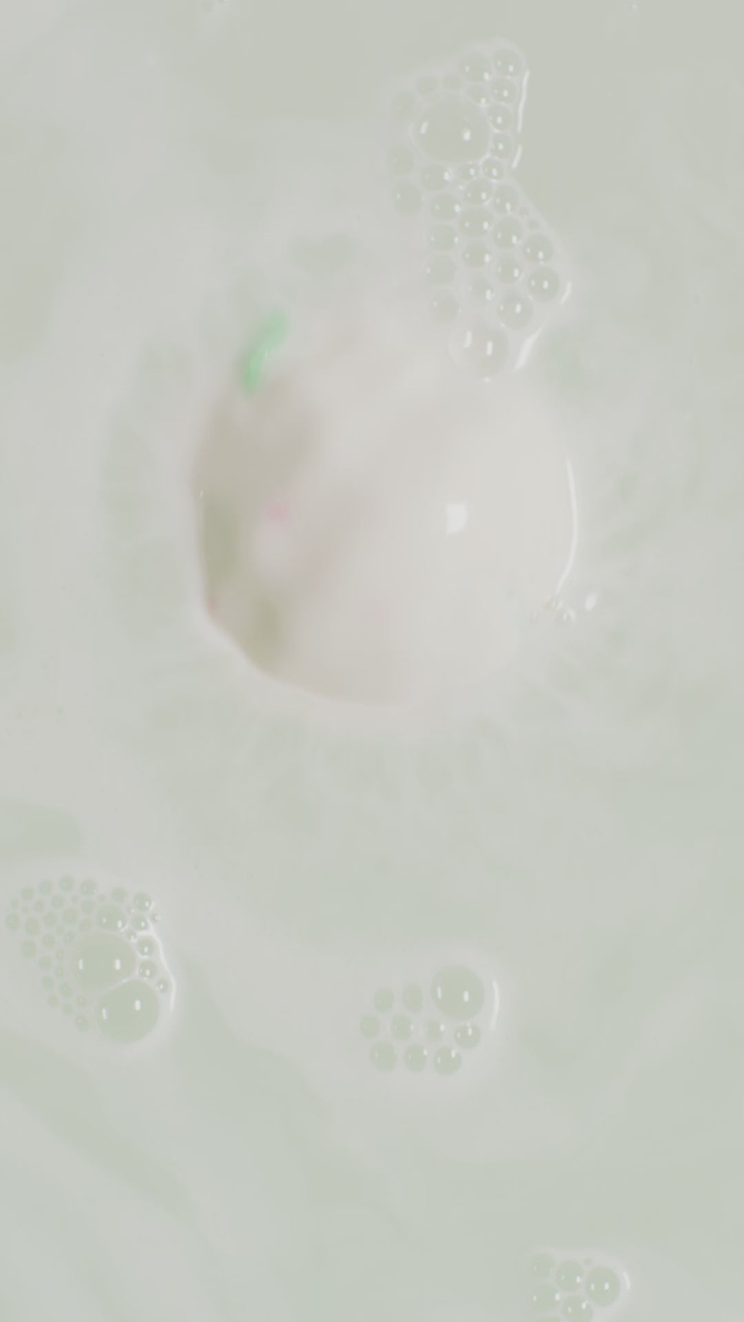dragons_egg_bath_bomb_hero_video_2021 (1)