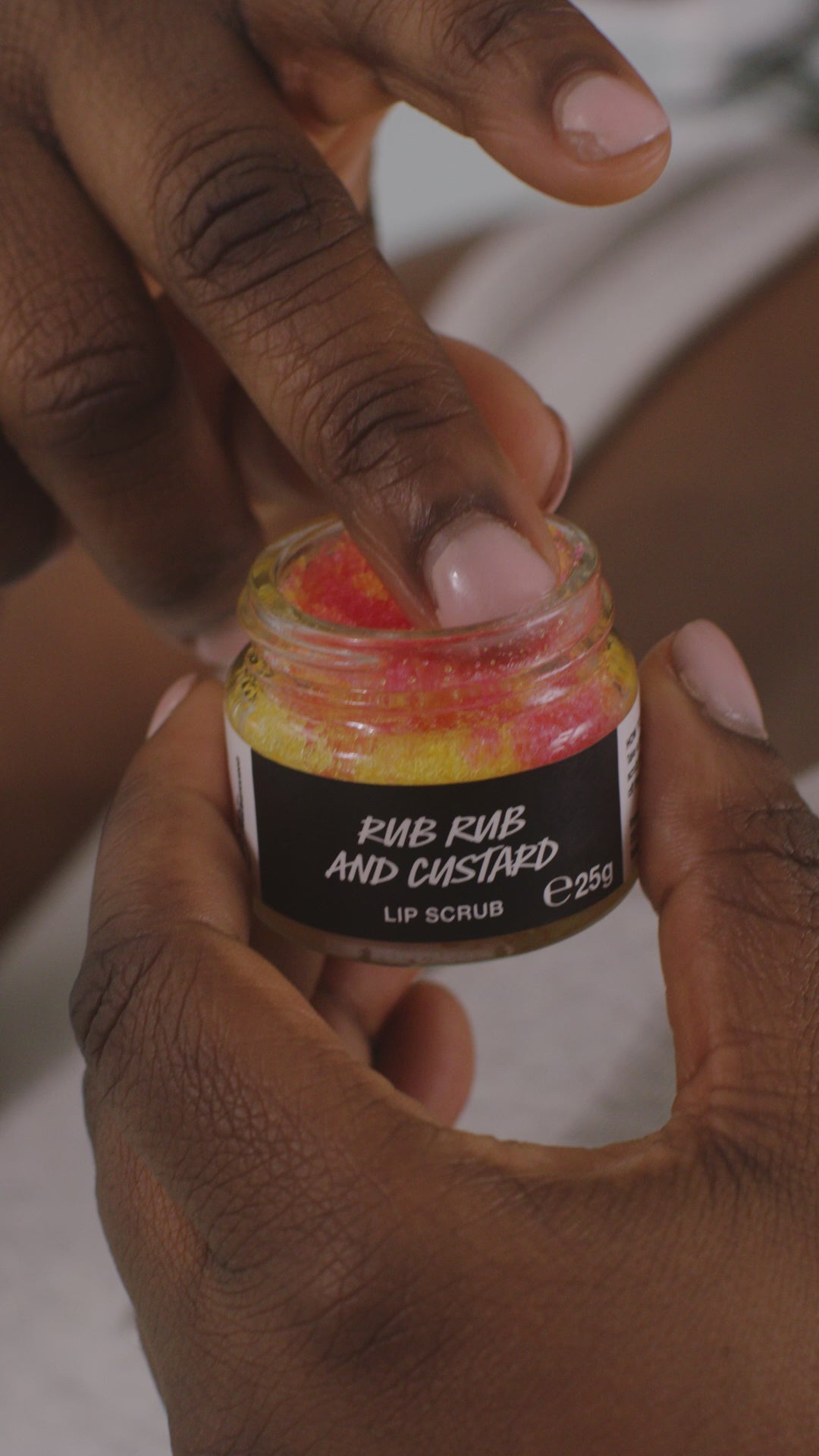 rub-rub-and-custard-lip-scrub-lippen-balsam-&-peeling