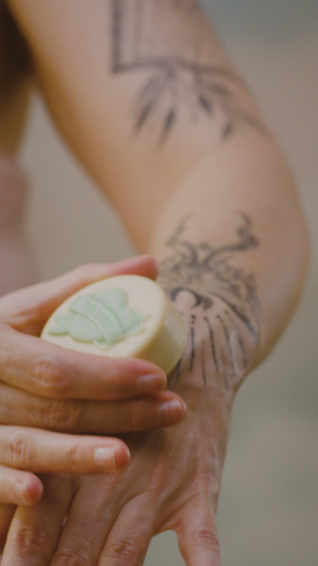 symbol-of-love-tattoo-balm-körperbalsam