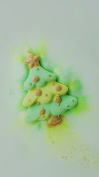 chrismtas_tree_bath_bomb_christmas_in_use_1080x1920_2026