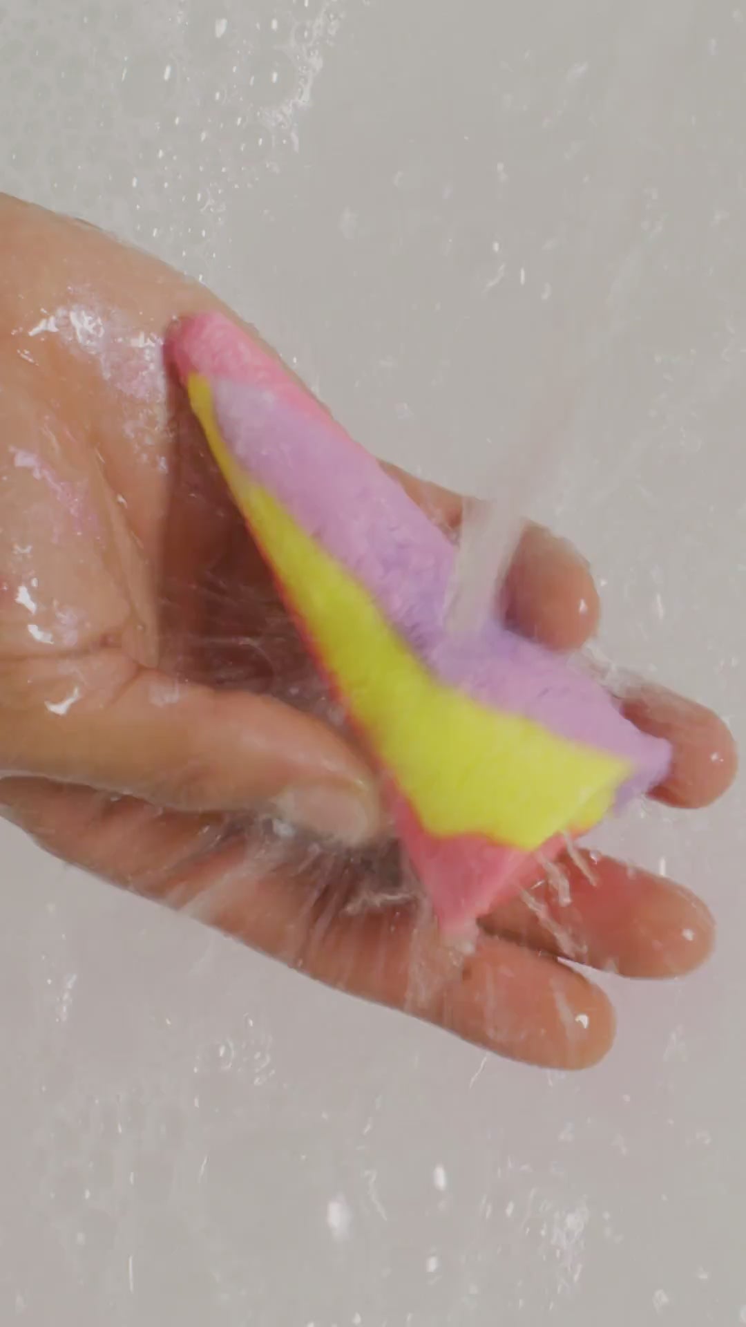 unicorn-horn-bubble-bar-schaumbäder