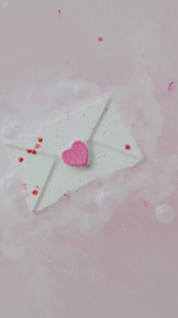 love-letter-bath-bomb-badebomben