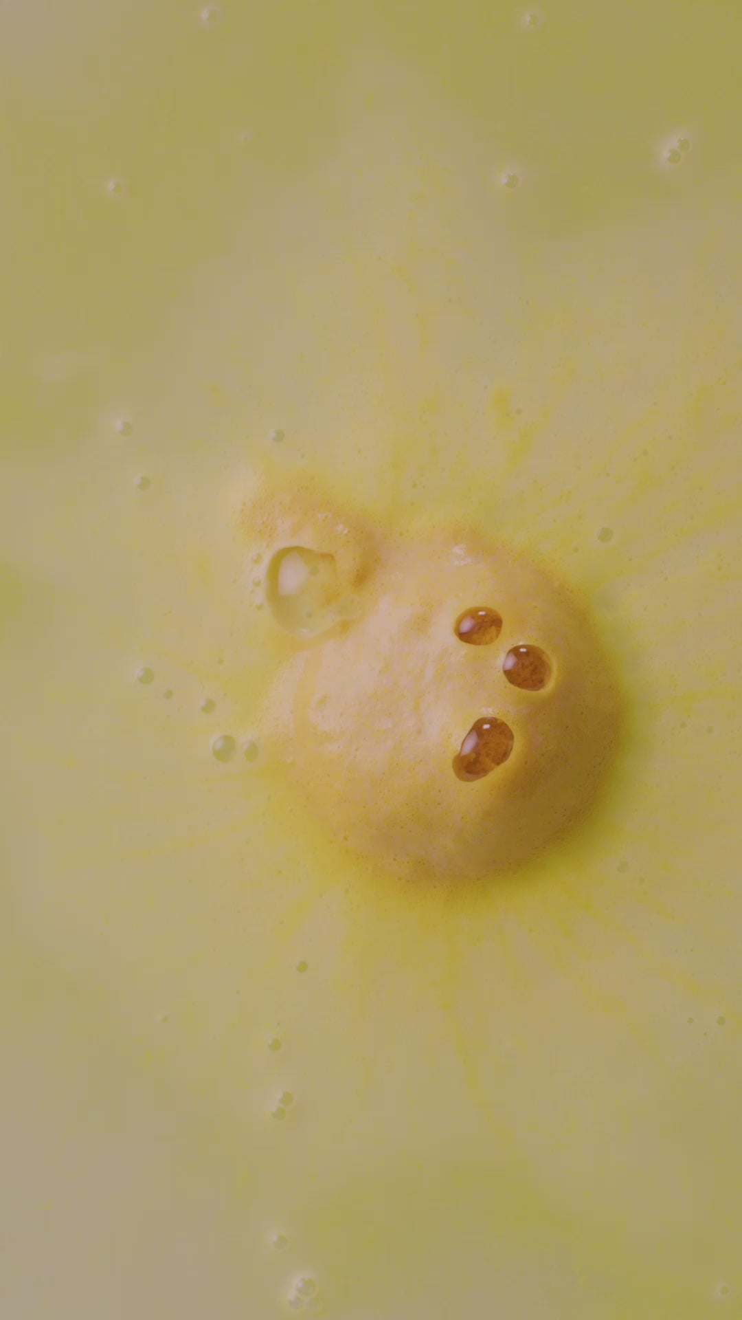 sticky_dates_bath_bomb_hero_1080x1920_2026