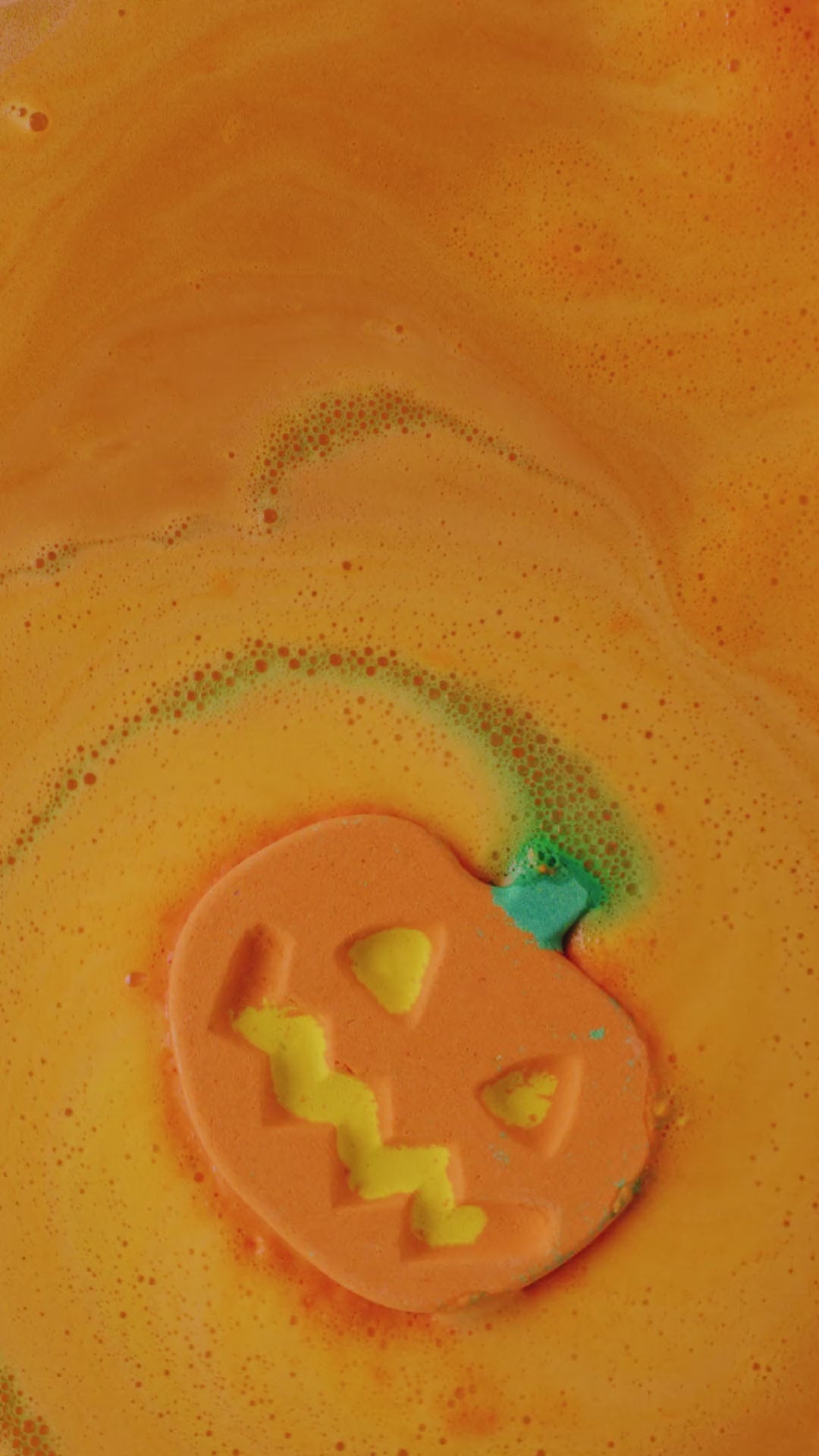punkin_pumpkin_bath_bomb_halloween_portrait_1080x1920_2024