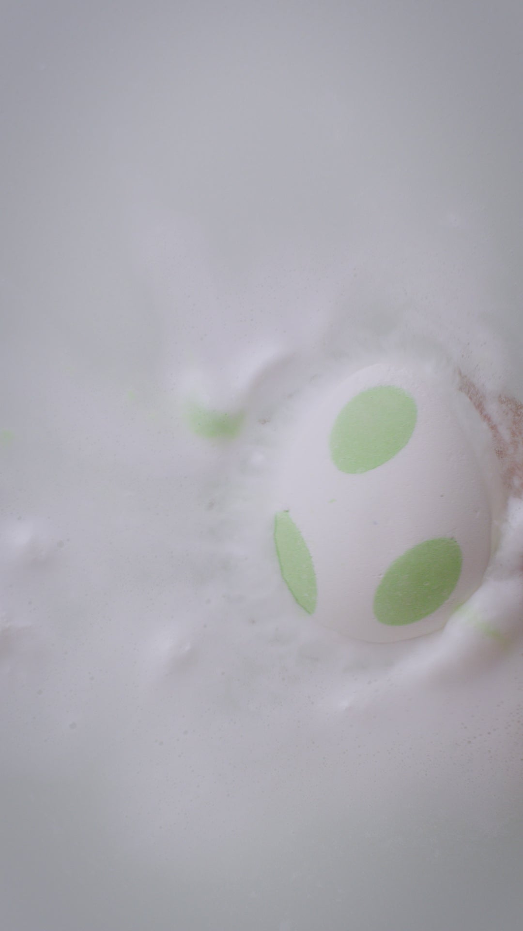yoshi-egg-bath-bomb-bombes-de-bain