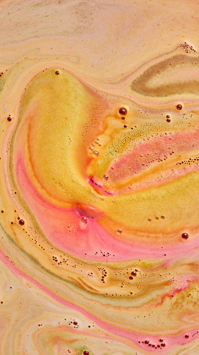 sparkly_pumpkin_bath_bomb_hero_2026_ 15__autumn_gourmand_
