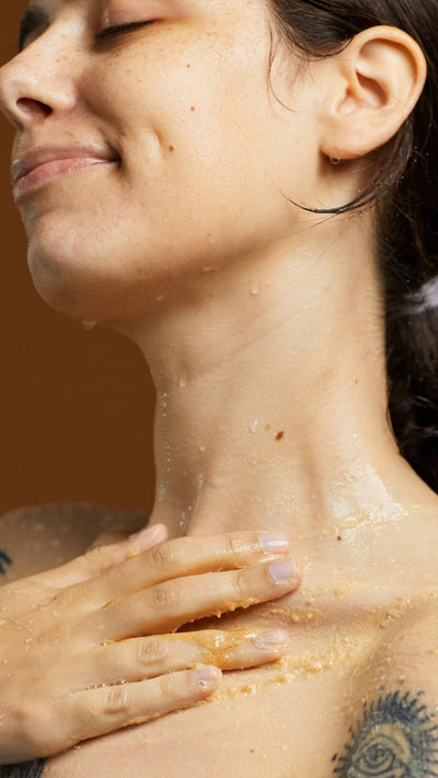 sticky-dates-body-scrub-körper-peeling-&-masken