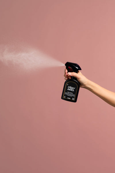 sticky-dates-body-spray-body-sprays
