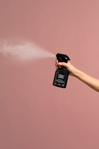 sticky-dates-body-spray-body-sprays