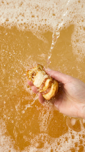 swirly-sticky-dates-bubble-bar-schaumbäder