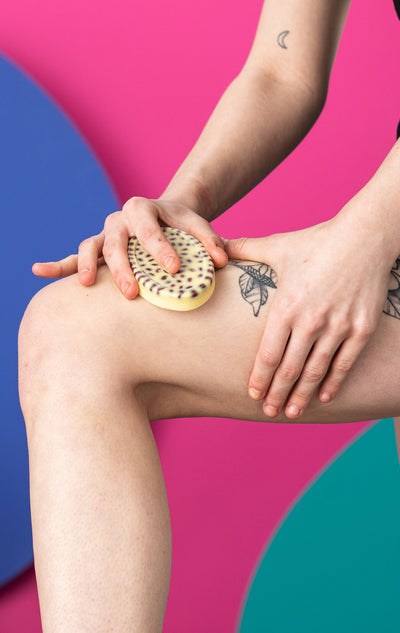 wiccy-magic-muscles-massage-bar-massage